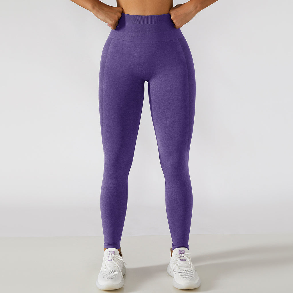 Calça legging esportiva de cintura alta para treino e corrida, com efeito levanta-quadril e modelagem que valoriza a musculatura.